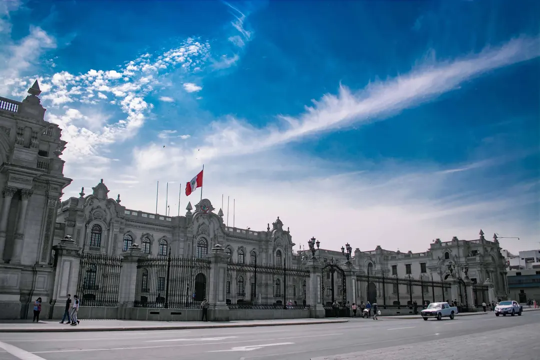 Plaza Mayor, Lima