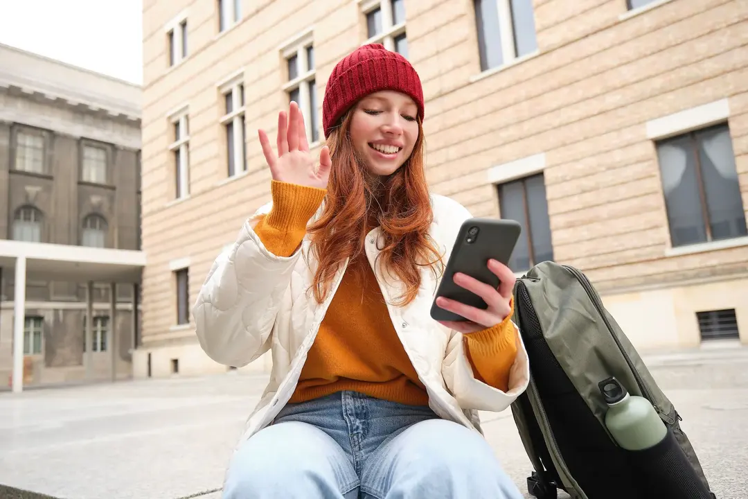 Mantenha-se Conectado com o eSIM da Wavee Durante Sua Viagem a Vancouver