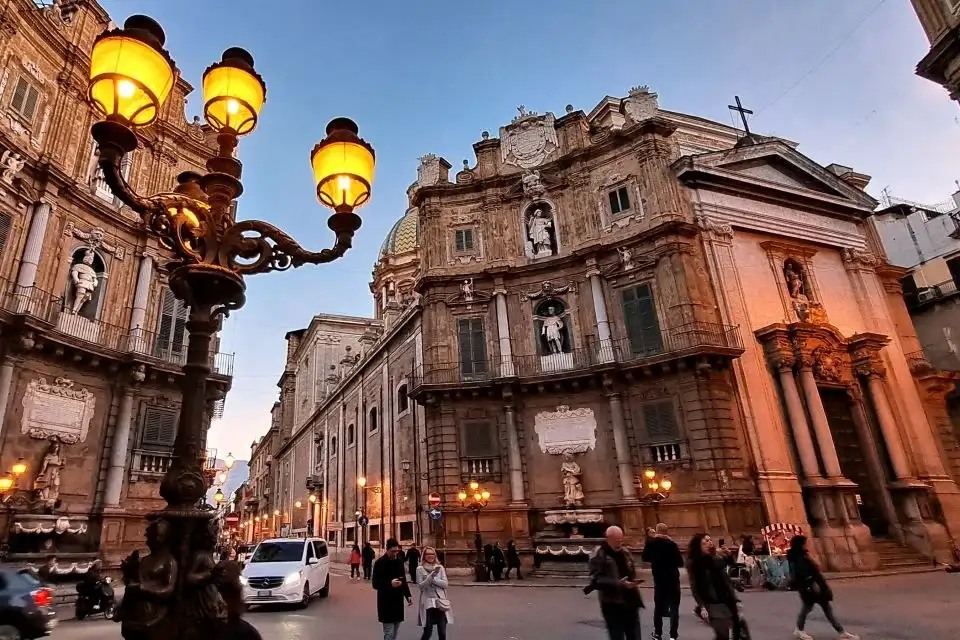 História, cultura, gastronomia em Palermo.