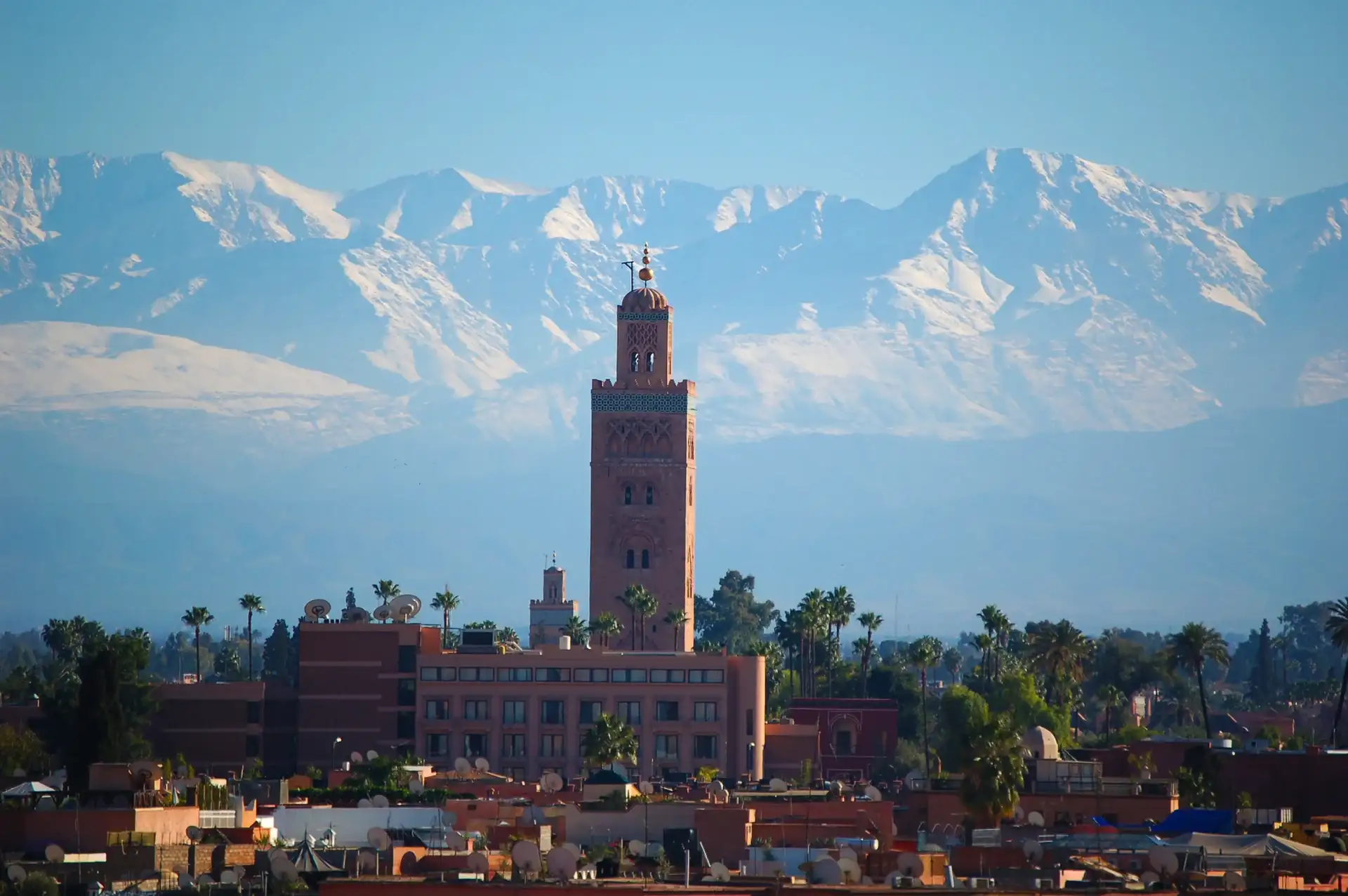 Explorando Marrakech: Cores e Sabores do Marrocos