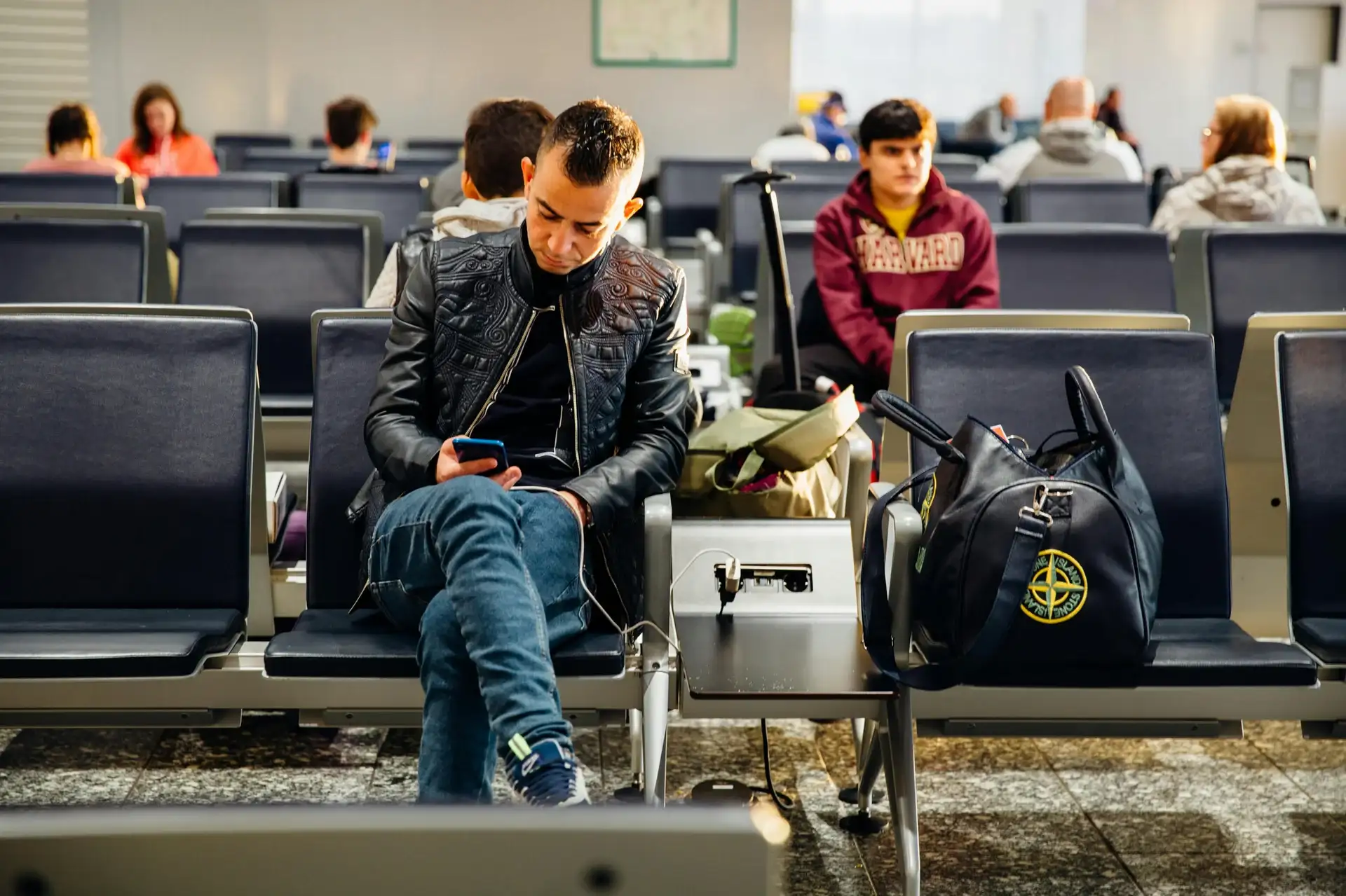 Como Viajar com Segurança: Dicas Essenciais para Viajantes Internacionais