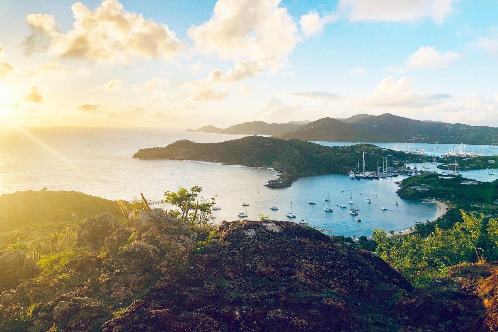 Imagen del eSIM Antigua y Barbuda de Wavee Global