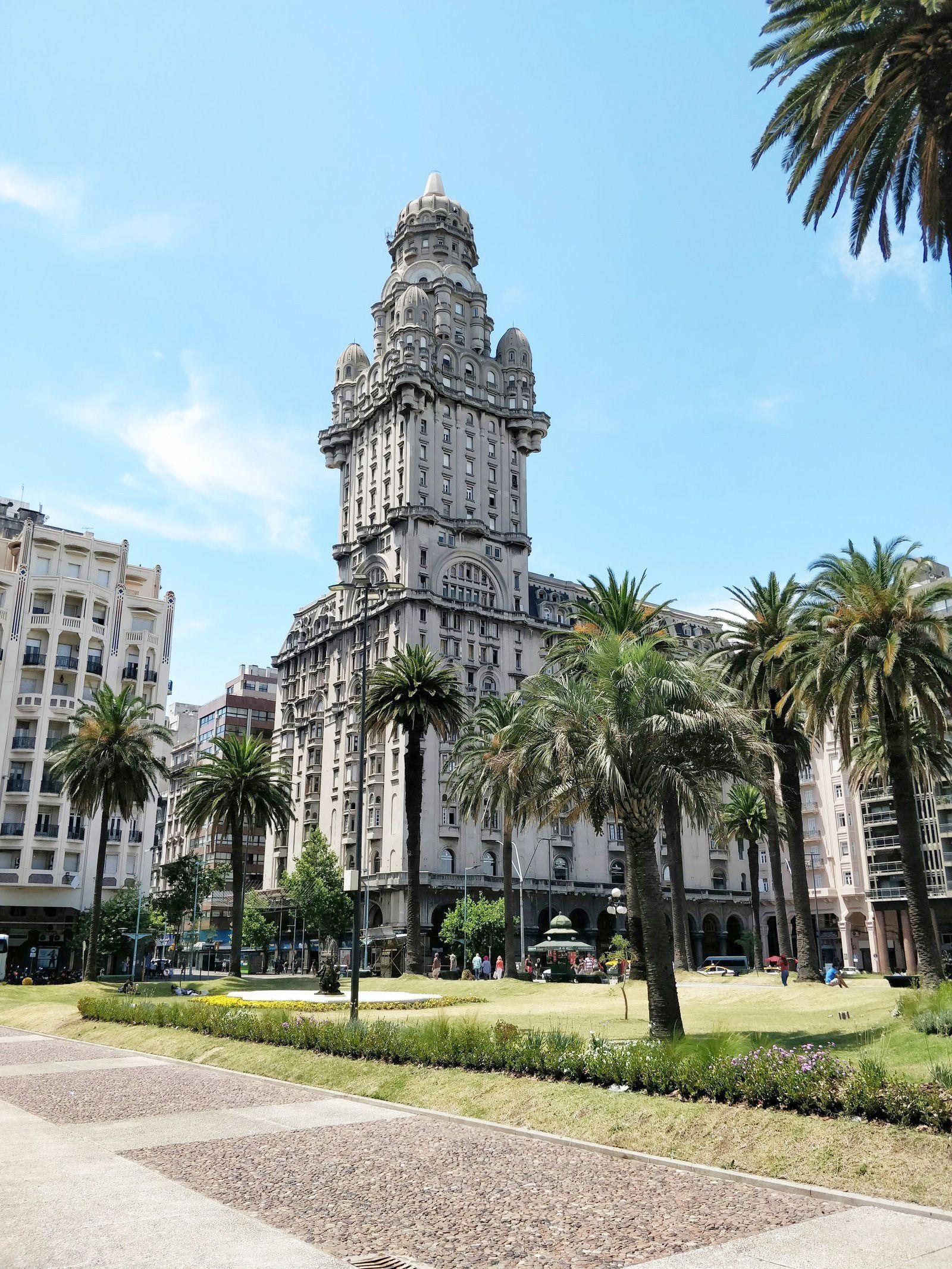 Imagen del eSIM Uruguay de Wavee Global