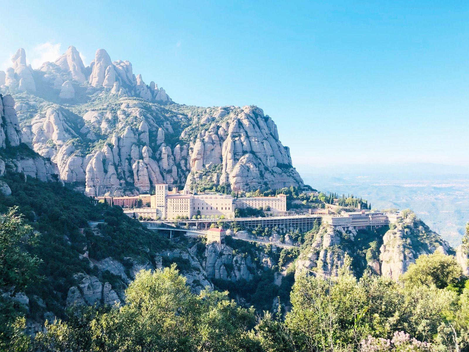 Image of the Wavee Global Montserrat eSIM